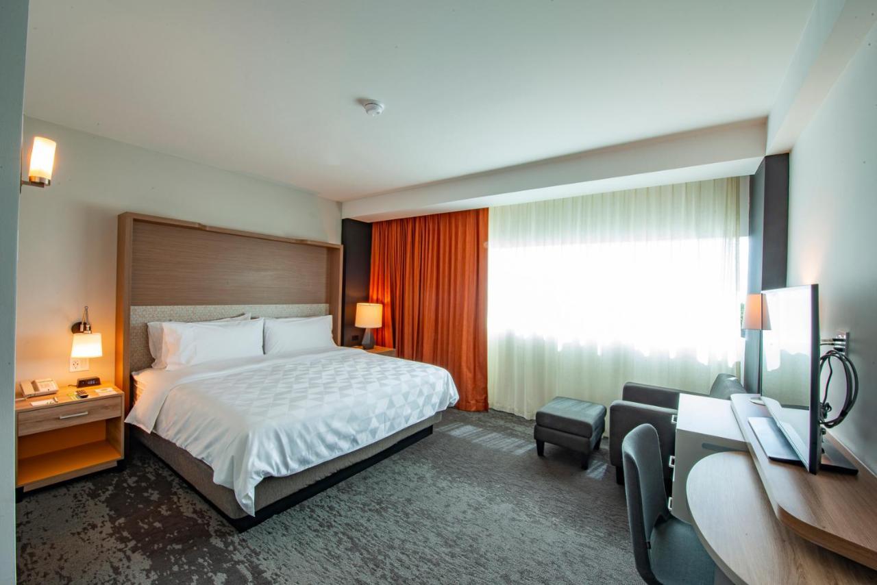 Holiday Inn & Suites - Merida La Isla By Ihg Pokój zdjęcie