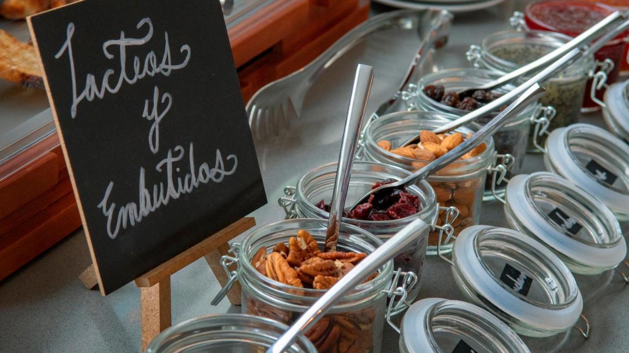 Holiday Inn & Suites - Merida La Isla By Ihg Zewnętrze zdjęcie