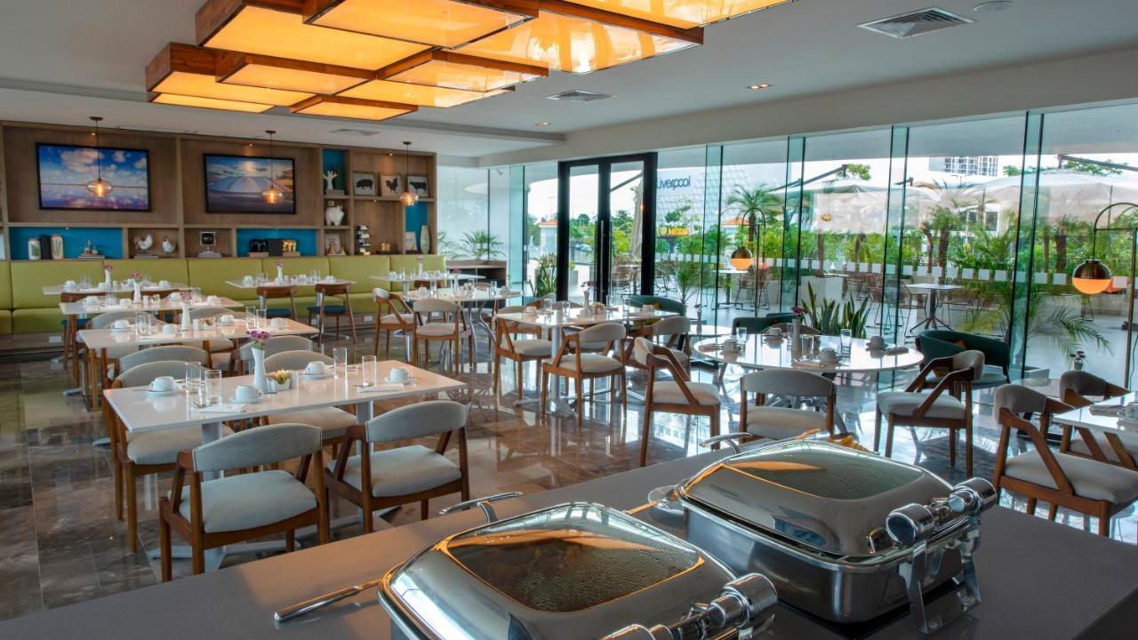Holiday Inn & Suites - Merida La Isla By Ihg Zewnętrze zdjęcie